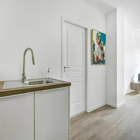 Apartment Le Citynest - 4 Pers - Parking - Wifi *